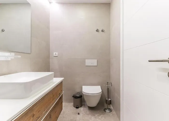 Outstanding Santos Spacious 2 Bedroom W Ac Апартаменты *